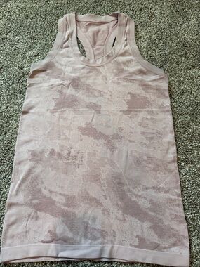 Athleta Momentum Pink Camo Tank